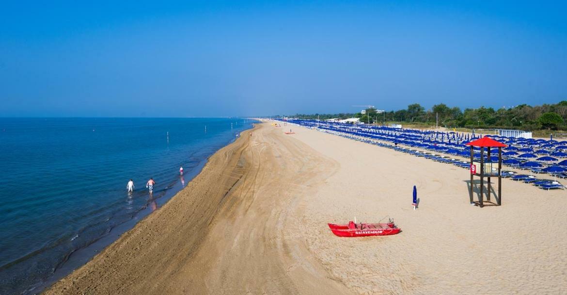 Flats Valbella Apartman Bibione Kültér fotó